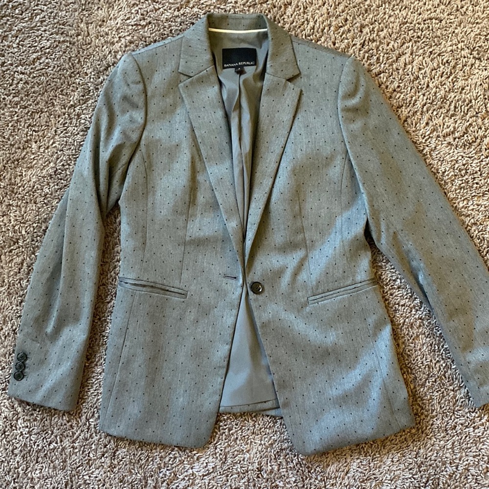 Banana Republic Blazer - 4 - Grey polka dot
